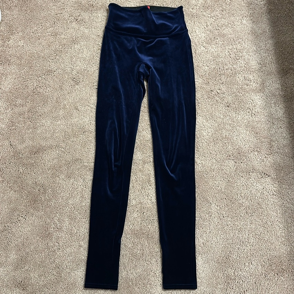 SPANX navy velvet leggings sz S; great condition